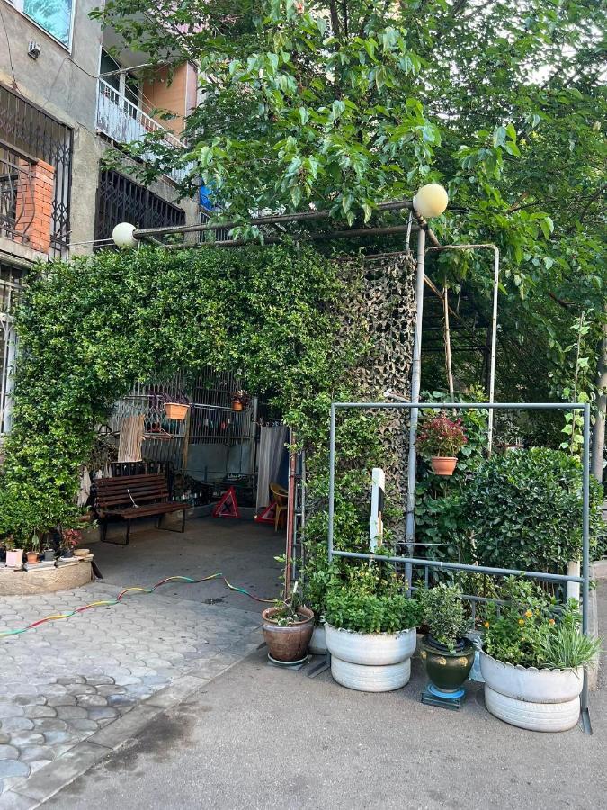 3 Room Flat In Tbilisi Zewnętrze zdjęcie